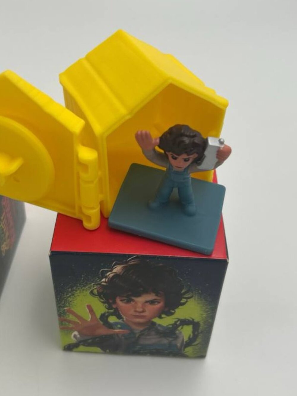 McDonalds Stranger Things Eleven Figure & Yellow House Toy
